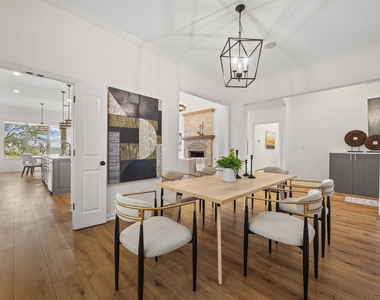 366 Mirafield Ln - Photo Thumbnail 13
