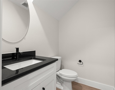 5514 Mobeetie Loop - Photo Thumbnail 14