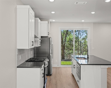 5514 Mobeetie Loop - Photo Thumbnail 4