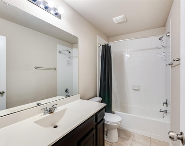 1549 Hamiltons Way - Photo Thumbnail 24