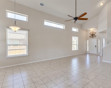 1549 Hamiltons Way - Photo Thumbnail 6