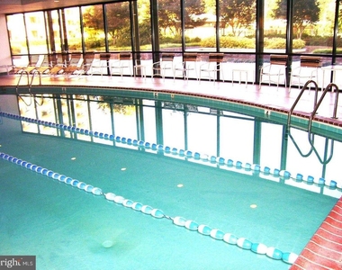 5225 Pooks Hill Road - Photo Thumbnail 2