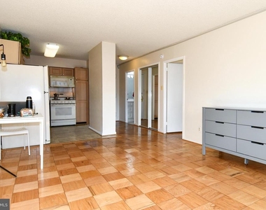 5225 Pooks Hill Road - Photo Thumbnail 16