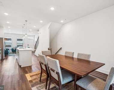 845 King Farm Boulevard - Photo Thumbnail 1