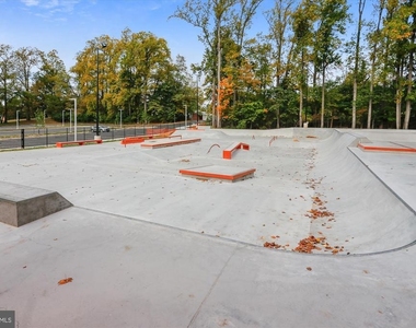 845 King Farm Boulevard - Photo Thumbnail 118