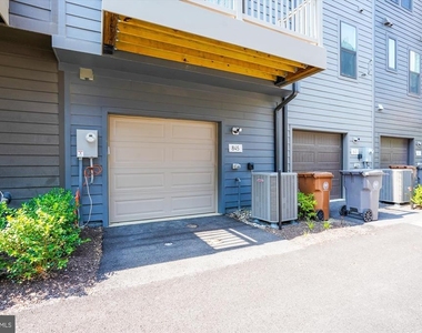 845 King Farm Boulevard - Photo Thumbnail 4