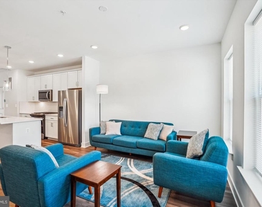 845 King Farm Boulevard - Photo Thumbnail 14
