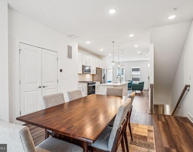 845 King Farm Boulevard - Photo Thumbnail 10