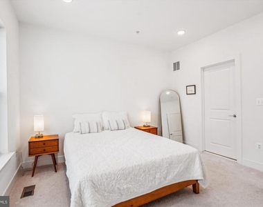 845 King Farm Boulevard - Photo Thumbnail 33