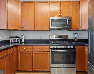 8045 Newell Street - Photo Thumbnail 16
