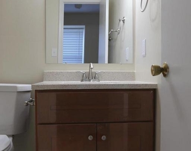 14 Wade Court - Photo Thumbnail 10