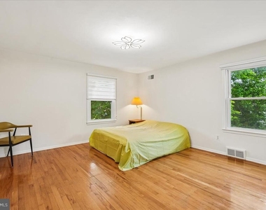 11119 Lamplighter Lane - Photo Thumbnail 20