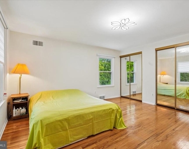 11119 Lamplighter Lane - Photo Thumbnail 21