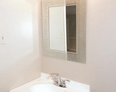 7208 Marbury Road - Photo Thumbnail 26