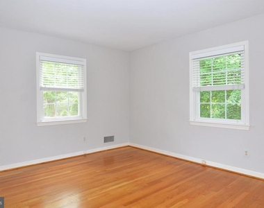 7208 Marbury Road - Photo Thumbnail 27