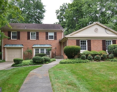7208 Marbury Road - Photo Thumbnail 1