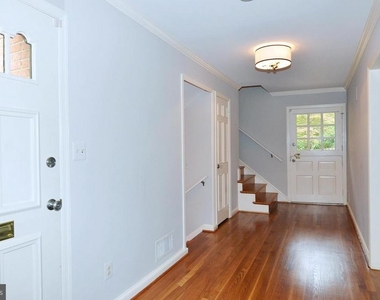 7208 Marbury Road - Photo Thumbnail 5