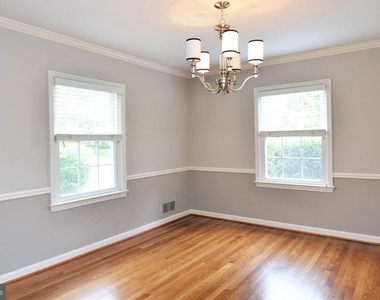 7208 Marbury Road - Photo Thumbnail 13