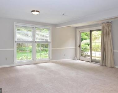 7208 Marbury Road - Photo Thumbnail 16