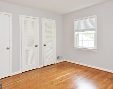 7208 Marbury Road - Photo Thumbnail 28
