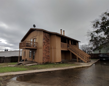 1603 Onion Creek Village Dr - Photo Thumbnail 10