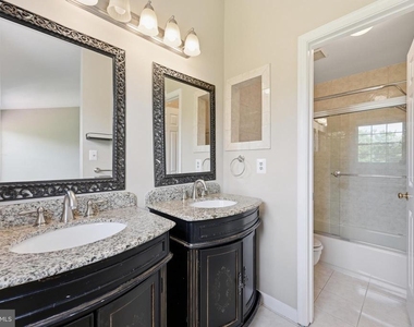 15622 Cliff Swallow Way - Photo Thumbnail 12