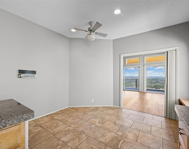 114 Paragon Ct - Photo Thumbnail 12