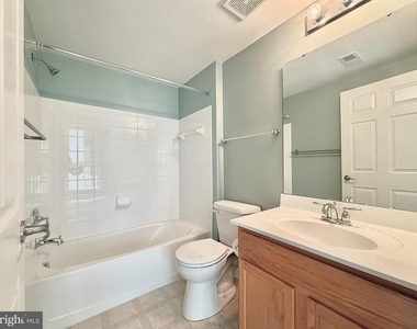 9407 Aston Village - Photo Thumbnail 7
