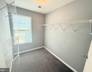 9407 Aston Village - Photo Thumbnail 21