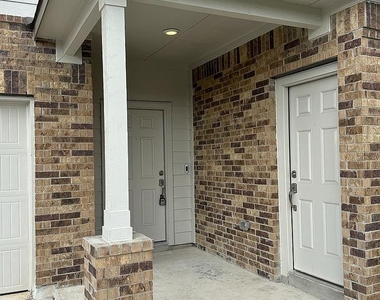 160 River Rise Rd - Photo Thumbnail 3