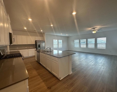 160 River Rise Rd - Photo Thumbnail 21