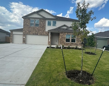 160 River Rise Rd - Photo Thumbnail 2