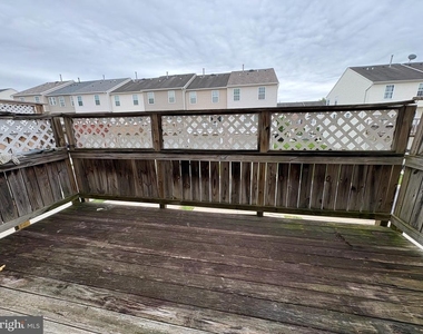 4719 Witchhazel Way - Photo Thumbnail 9