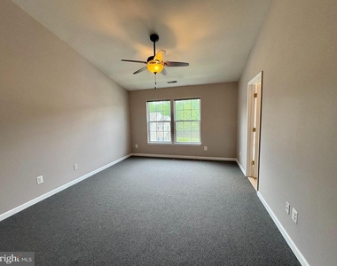 4719 Witchhazel Way - Photo Thumbnail 11
