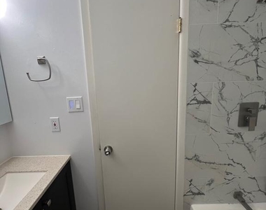 195 Stonegate Drive - Photo Thumbnail 20