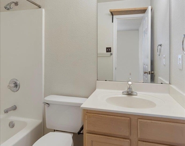 887 Sagewood Trl - Photo Thumbnail 16