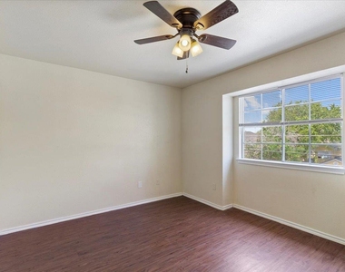 887 Sagewood Trl - Photo Thumbnail 10