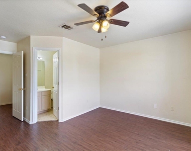 887 Sagewood Trl - Photo Thumbnail 11