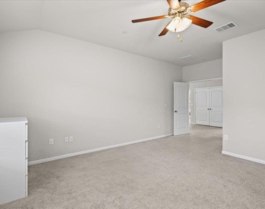 516 E Slaughter Ln - Photo Thumbnail 30