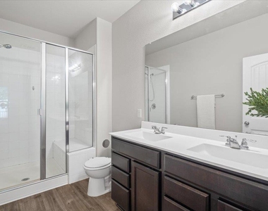 516 E Slaughter Ln - Photo Thumbnail 19