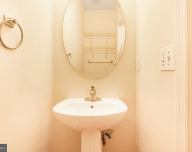 5171 Duke Court - Photo Thumbnail 9