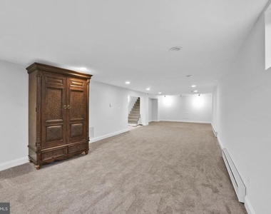 810 Wisteria Drive - Photo Thumbnail 38