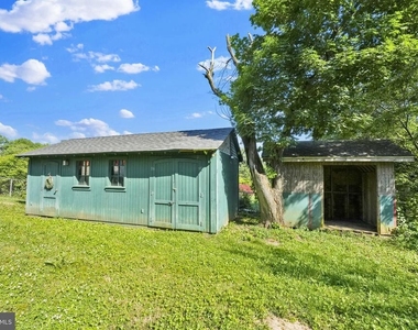 810 Wisteria Drive - Photo Thumbnail 48