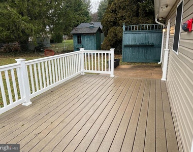 810 Wisteria Drive - Photo Thumbnail 31