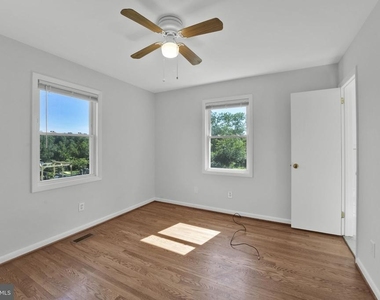 810 Wisteria Drive - Photo Thumbnail 10
