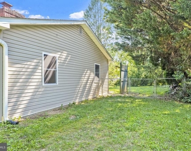 810 Wisteria Drive - Photo Thumbnail 4