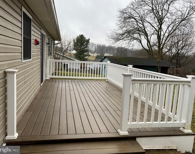 810 Wisteria Drive - Photo Thumbnail 32