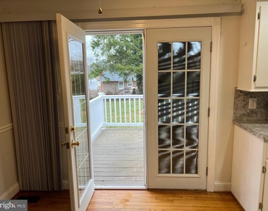 810 Wisteria Drive - Photo Thumbnail 8