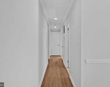810 Wisteria Drive - Photo Thumbnail 9