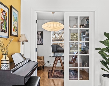 5314 Avenue H St - Photo Thumbnail 9